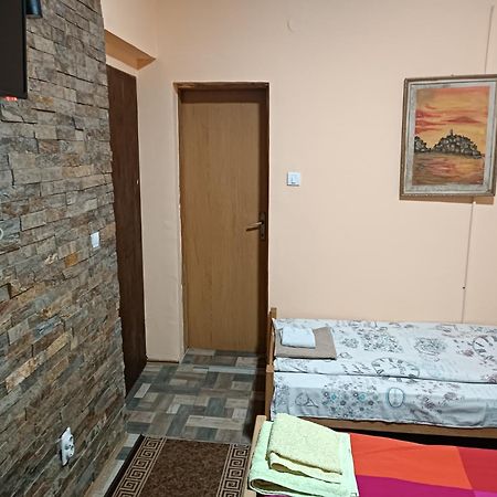 Guest House Mirijevski Konak Belgrade Extérieur photo